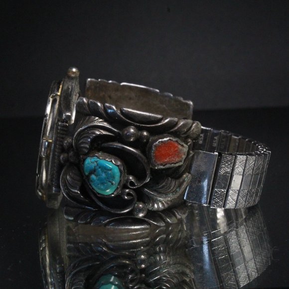 FANTASTIC STERLING SILVER NAVAJO MARKED W TURQUOISE CORAL WATCH TIPS - Picture 4 of 5
